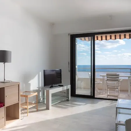 Beau T3 Pour 4 Personnes, Vue Mer, Au Lavandou - Fr-1-803-40 Апартаменты *